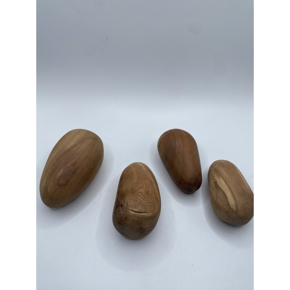 Lot of 4 Vintage Wooden Darning Eggs Hand Graded Wood Sock Mending Tools Set